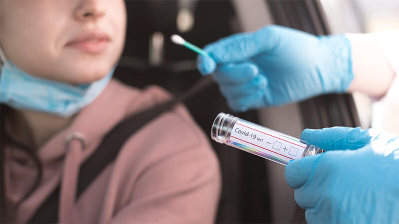 Laboratório Móvel Contra o Coronavírus